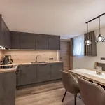 Jaegerhof アパート *
